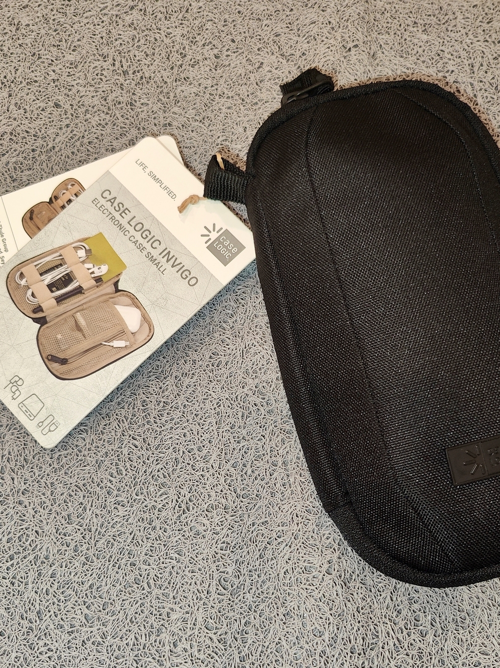 Case Logic Black Toiletry Bag - Invigo Electronic Case